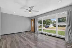 10103 Chambers Hill Dr, Saint Louis, MO 63136 - Photo 4