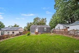 9425 Ridge Ave, Saint Louis, MO 63114 - Photo 34