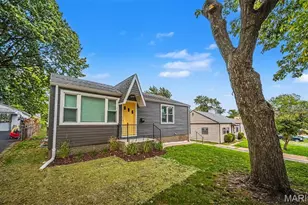 9425 Ridge Ave, Saint Louis, MO 63114 - Photo 2