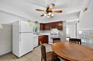 120 St Nicholas Ln, Florissant, MO 63031 - Photo 8