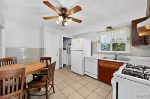 120 St Nicholas Ln, Florissant, MO 63031 - Photo 10