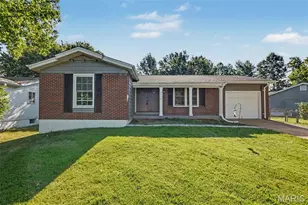 2219 Bentley Manor Dr, Fenton, MO 63026 - Photo 1