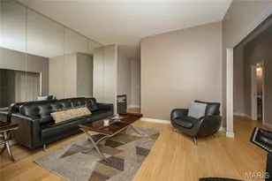 2347 Park Ave, Saint Louis, MO 63104 - Photo 4