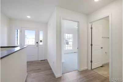 2347 Fernau Court, Florissant, MO 63031 - Photo 16