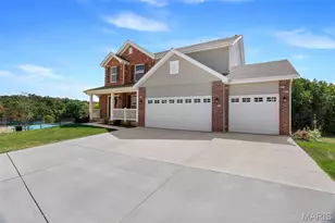 337 White Orchid Ct, Wentzville, MO 63385 - Photo 2