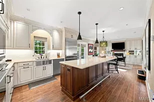 429 S Rock Hill Rd, Saint Louis, MO 63119 - Photo 16