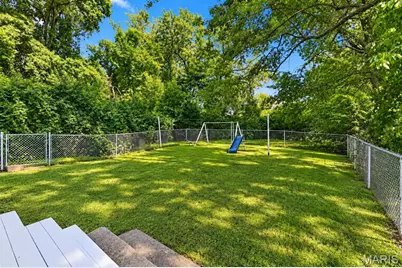 350 N New Florissant Road, Saint Louis, MO 63031 - Photo 16