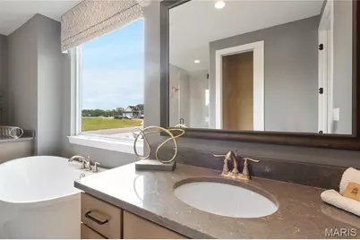 5609 Denali Road, Saint Louis, MO 63128 - Photo 28