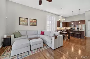 1052 Silo Bend Dr, Wentzville, MO 63385 - Photo 18