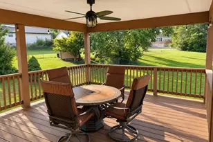 2505 Denlo Ct, Fenton, MO 63026 - Photo 2