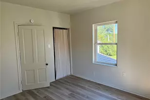 212 La Motte Ln, Saint Louis, MO 63135 - Photo 12