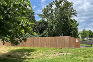 3018 Autumn Shores Dr, Maryland Heights, MO 63043 - Photo 46