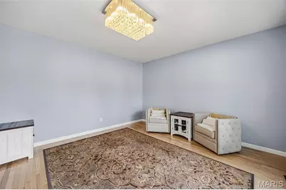 2902 Flameglow Drive, Saint Louis, MO 63129 - Photo 10