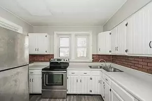 10071 Diamond Dr, Riverview, MO 63137 - Photo 6