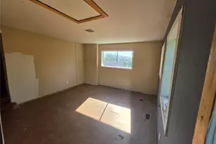 6142 Sherry Ave, Saint Louis, MO 63136 - Photo 2