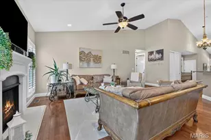 542 Triton Wy Dr, Ballwin, MO 63011 - Photo 8