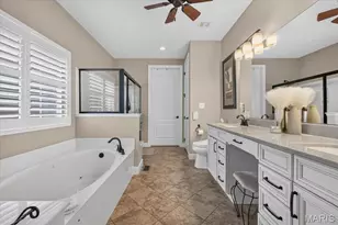 542 Triton Wy Dr, Ballwin, MO 63011 - Photo 24