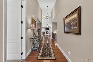542 Triton Wy Dr, Ballwin, MO 63011 - Photo 4