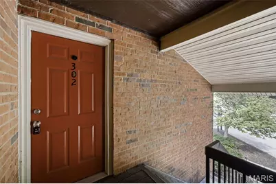 1920 Hunting Lake Court #302, Kirkwood, MO 63122 - Photo 22