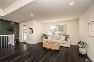 2201 Ashton Hills Ct, Washington, MO 63090 - Photo 6