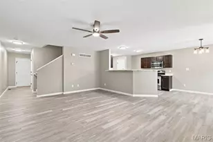 330 Willott Square Dr, Saint Peters, MO 63376 - Photo 8