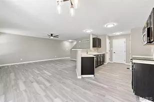 330 Willott Square Dr, Saint Peters, MO 63376 - Photo 12