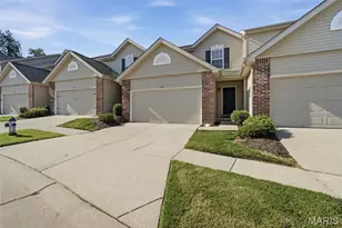 330 Willott Square Dr, Saint Peters, MO 63376 - Photo 2