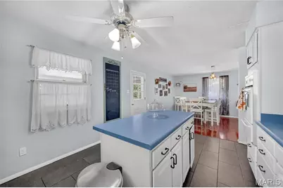 10404 Bust Drive, Potosi, MO 63664 - Photo 6