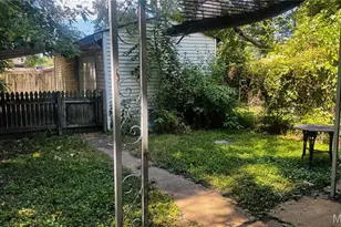7127 Virginia Ave, Saint Louis, MO 63111 - Photo 16