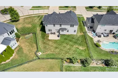 221 Oakhurst Circle, O'Fallon, MO 63367 - Photo 56