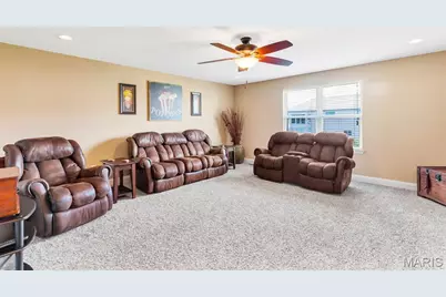 221 Oakhurst Circle, O'Fallon, MO 63368 - Photo 14