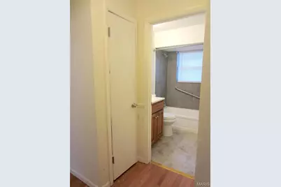 1103 Northdale Avenue, Saint Louis, MO 63138 - Photo 8