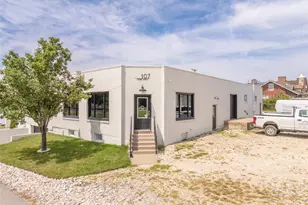 221 E 1st St, Wright City, MO 63390 - Photo 1