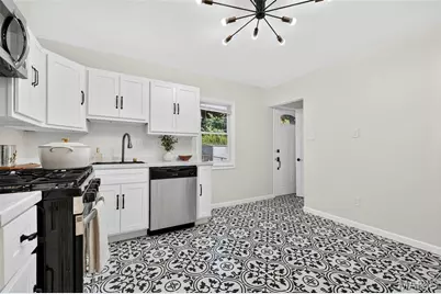 4508 Saint Leo Lane, Saint Ann, MO 63074 - Photo 8