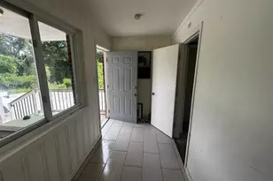 1823 Parker Rd, Saint Louis, MO 63138 - Photo 10