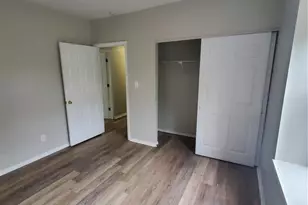 5050 Washington Pl, Saint Louis, MO 63108 - Photo 14