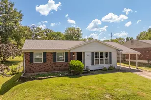 2117 Bolton St, Saint Charles, MO 63301 - Photo 2