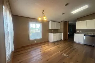 8918 Oriole Cir, French Village, MO 63036 - Photo 4