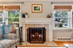 5207 Kingwood Dr, Saint Louis, MO 63123 - Photo 10