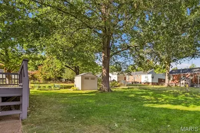 7907 E Yorkshire Drive, Saint Louis, MO 63123 - Photo 44