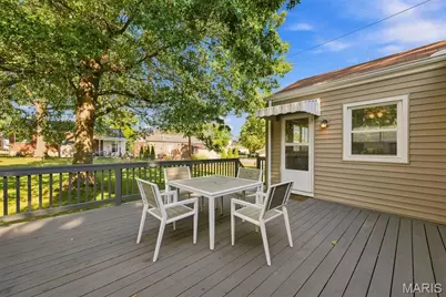 7907 E Yorkshire Drive, Saint Louis, MO 63123 - Photo 40