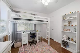 7907 E Yorkshire Dr, Saint Louis, MO 63123 - Photo 24