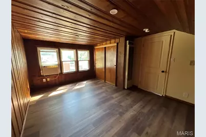 2341 Spencer Avenue, Overland, MO 63114 - Photo 16