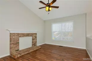 147 Hunters Lake Ct, Eureka, MO 63025 - Photo 4
