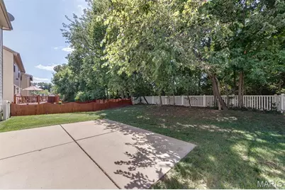 546 Springhurst Parkway, O'Fallon, MO 63368 - Photo 40