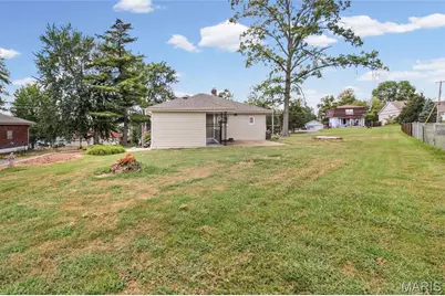4334 Ringer Road, Oakville, MO 63129 - Photo 58