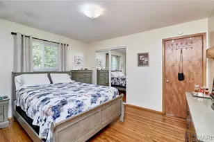 12 Longhenrich Dr, Florissant, MO 63031 - Photo 16