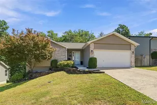 1712 12 Oaks Pl, Pevely, MO 63070 - Photo 2