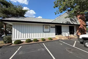 10451 Briarbend Dr, Saint Louis, MO 63146 - Photo 22