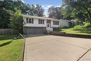2117 Ayrshire Ct, Imperial, MO 63052 - Photo 4
